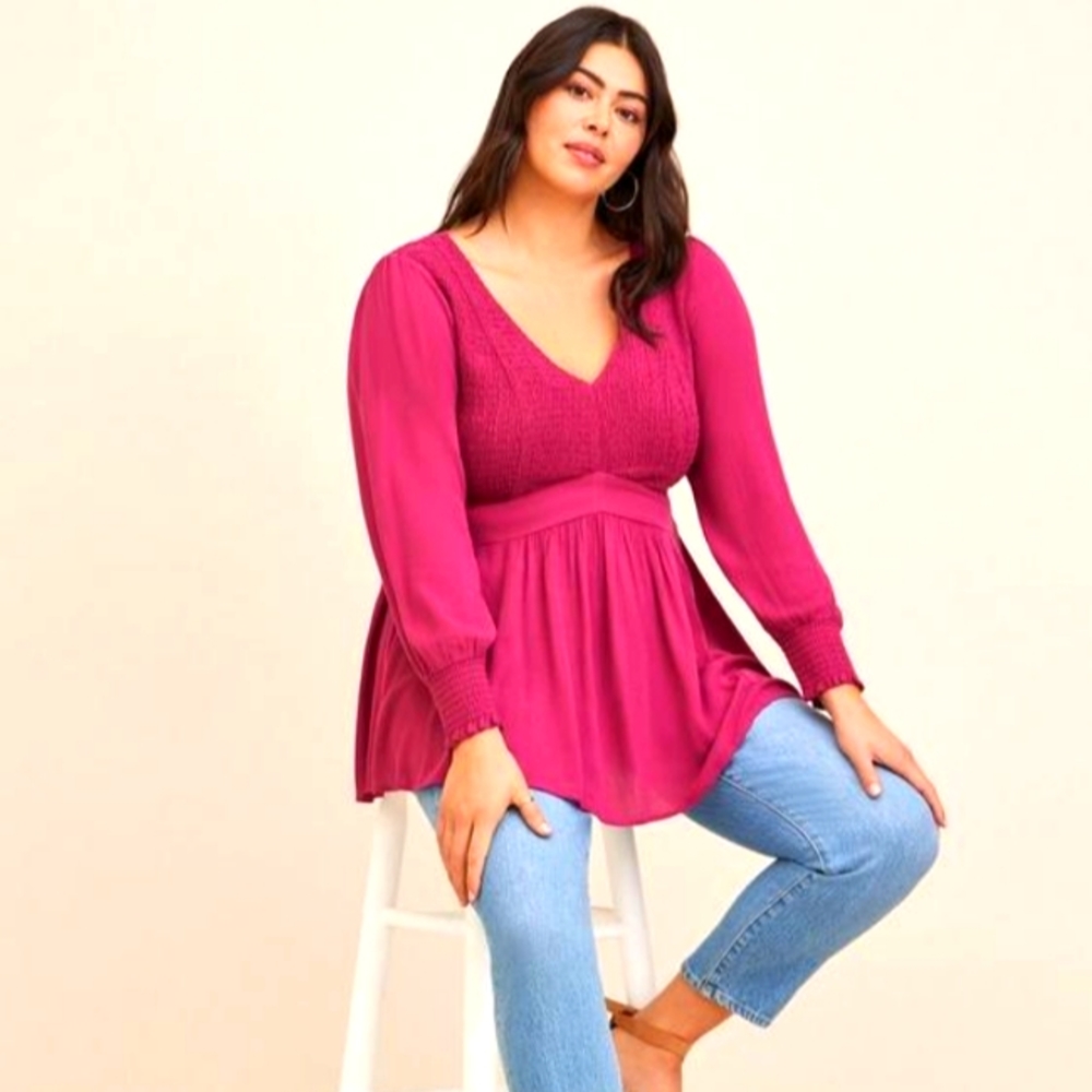 NWT Torrid Babydoll Crinkle Gauze Smocked Top